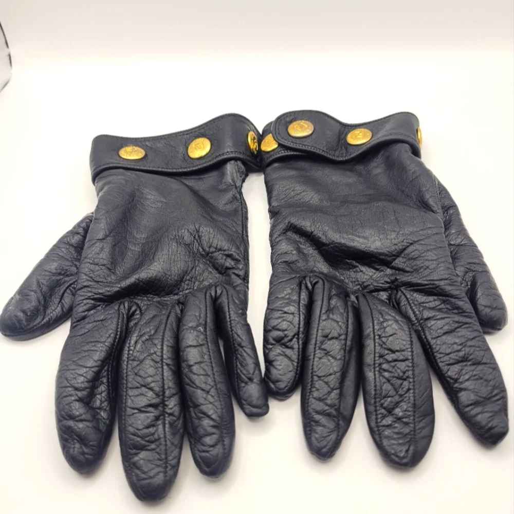 Fendi Leather Double F Emblem Gloves